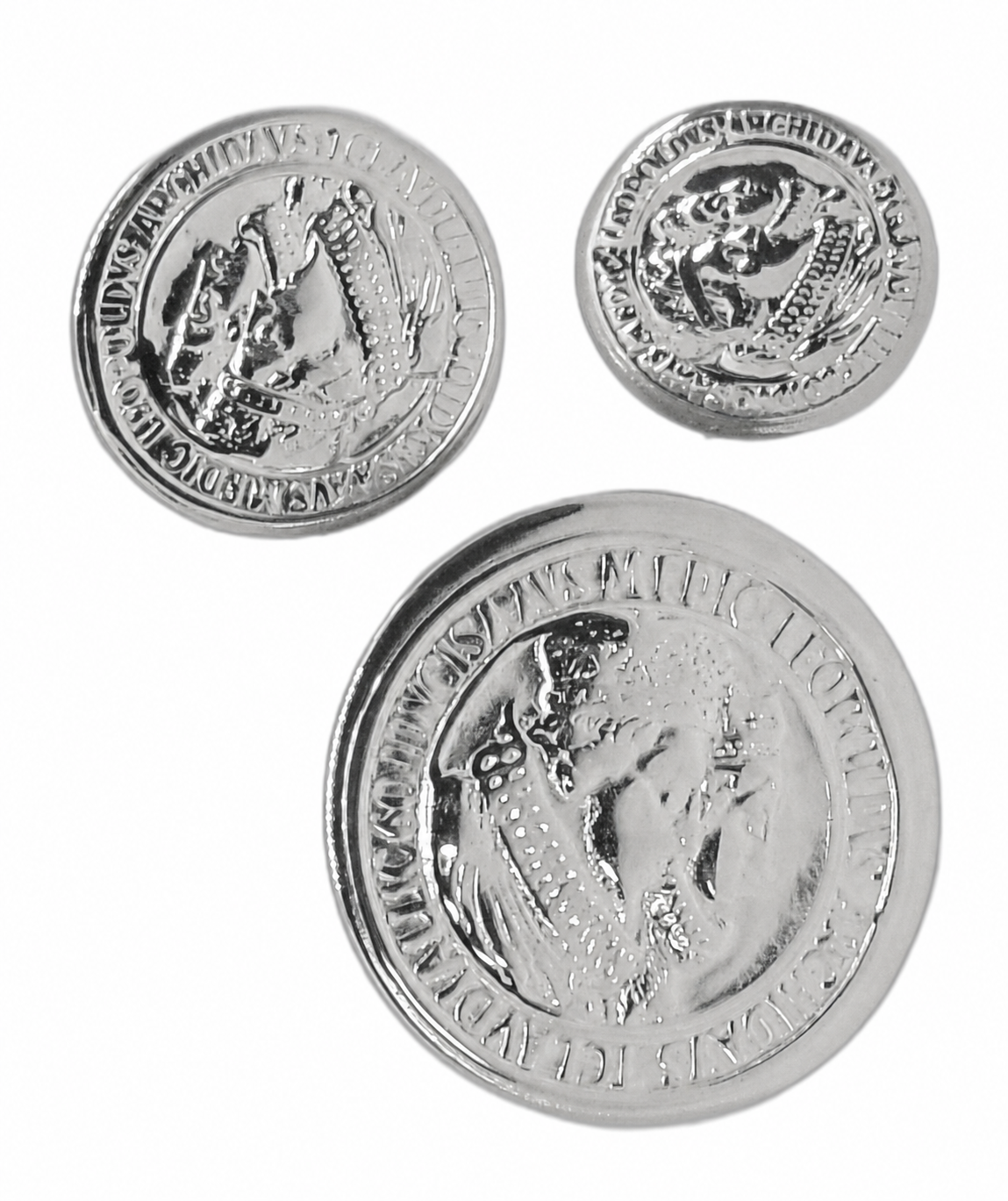 Coin-style buttons, shiny silvertone