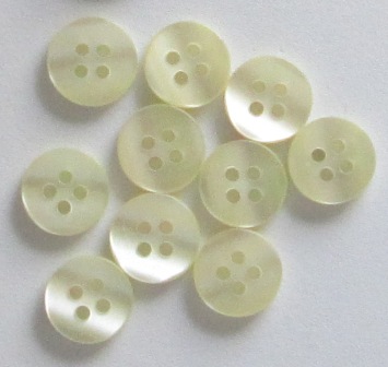 Flat, 4-hole pearlized Italian shirt buttons # 7512