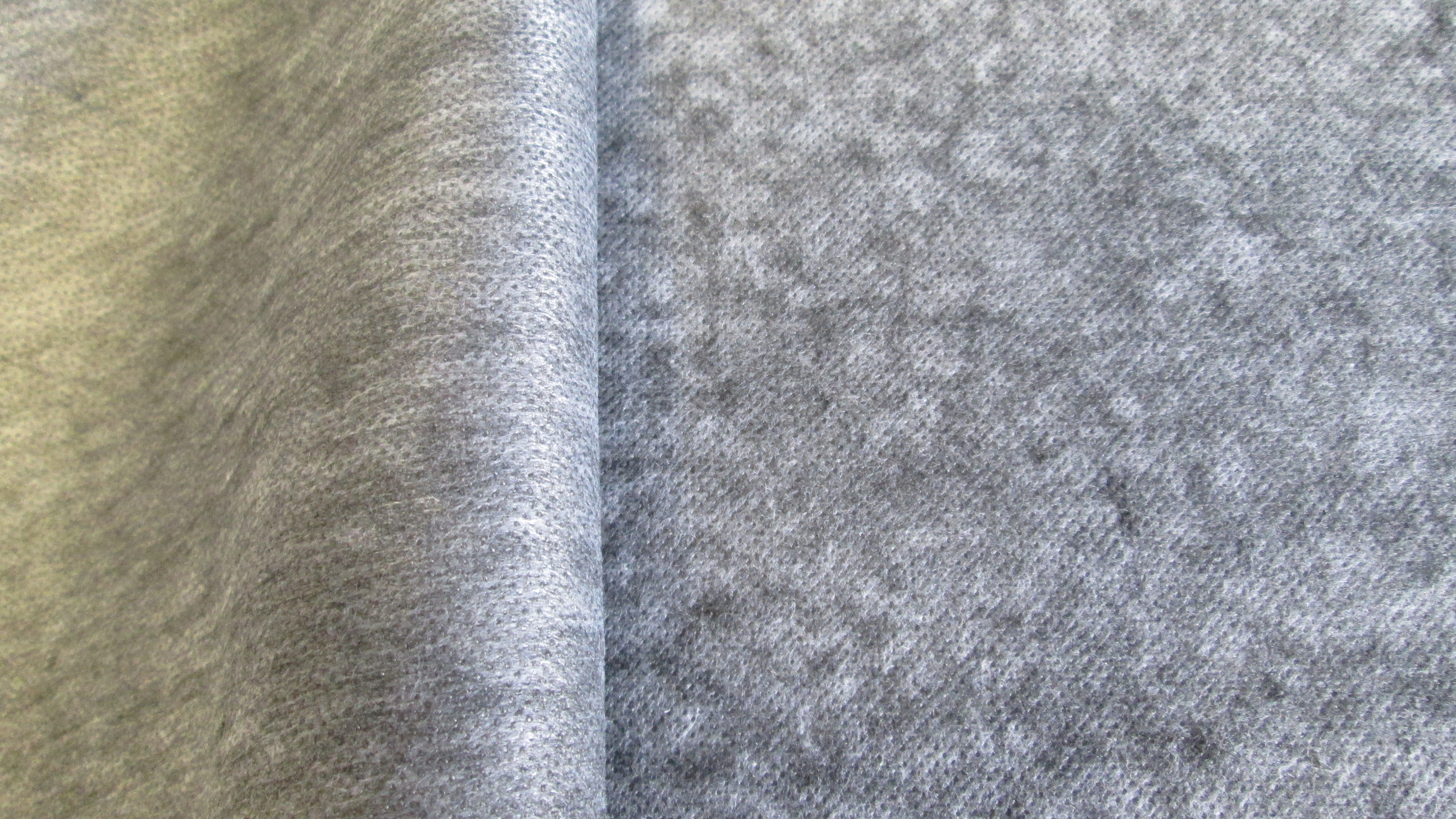 Featherweight fusible interfacing